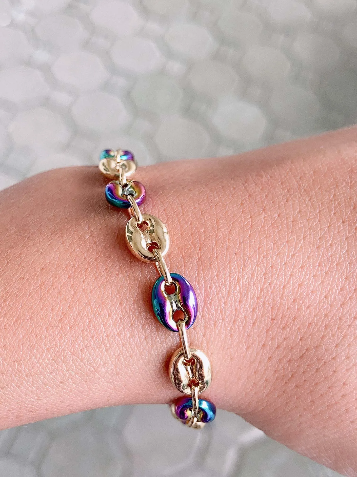 18K Gold Mariner Link Rainbow Color Bracelet 6.55g R2054