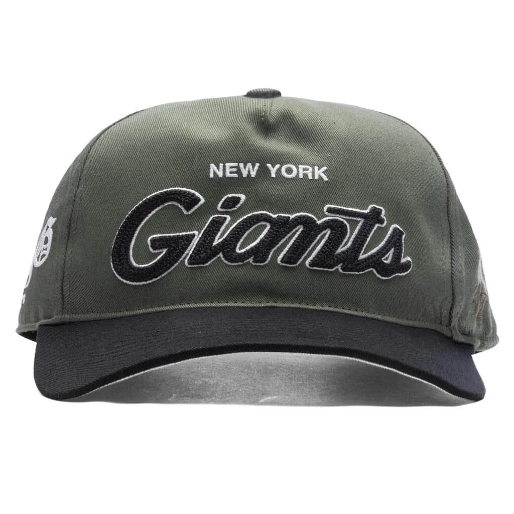 47 Brand Chain 47 Hitch RF - New York Giants - Stunning New York Giants themed accessory