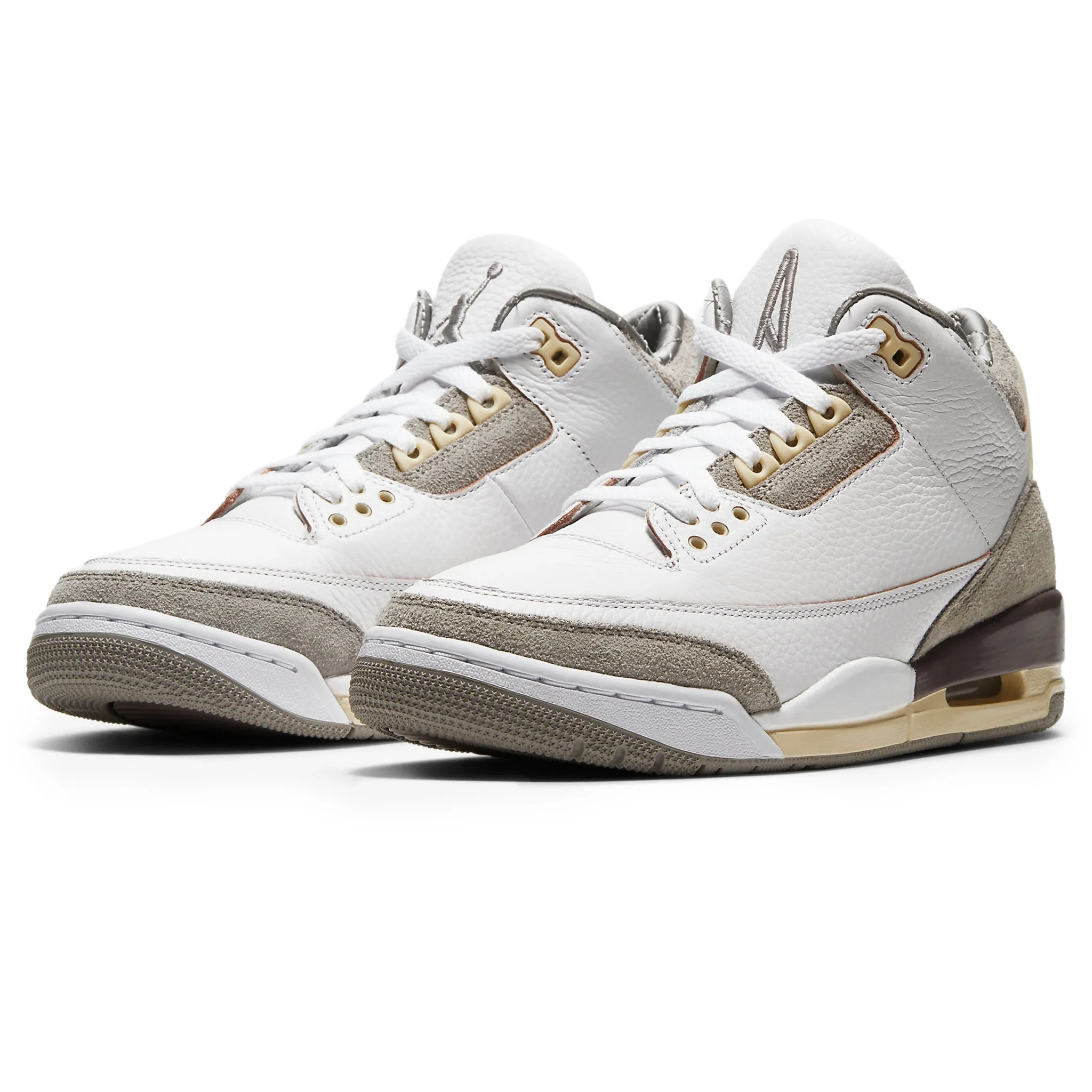 Air Jordan 3 Retro A Ma Maniére Women's shoe