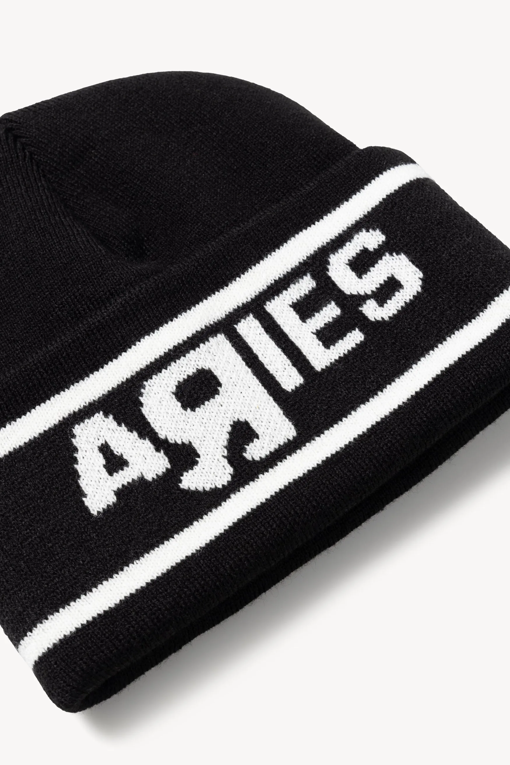 Aries Vault Vans Logo Beanie.