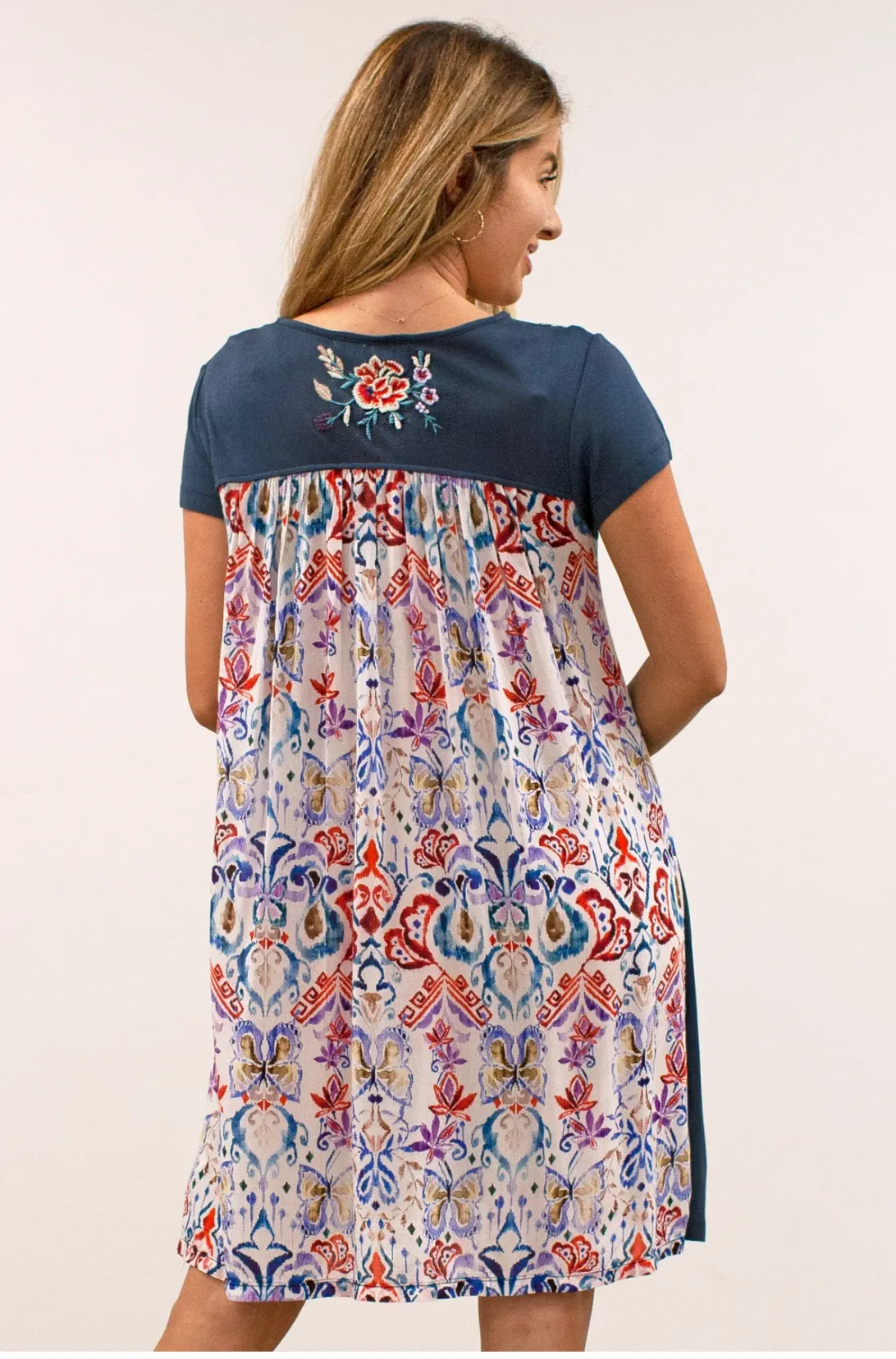 Caite Chloe dress, short sleeve embroidered rayon