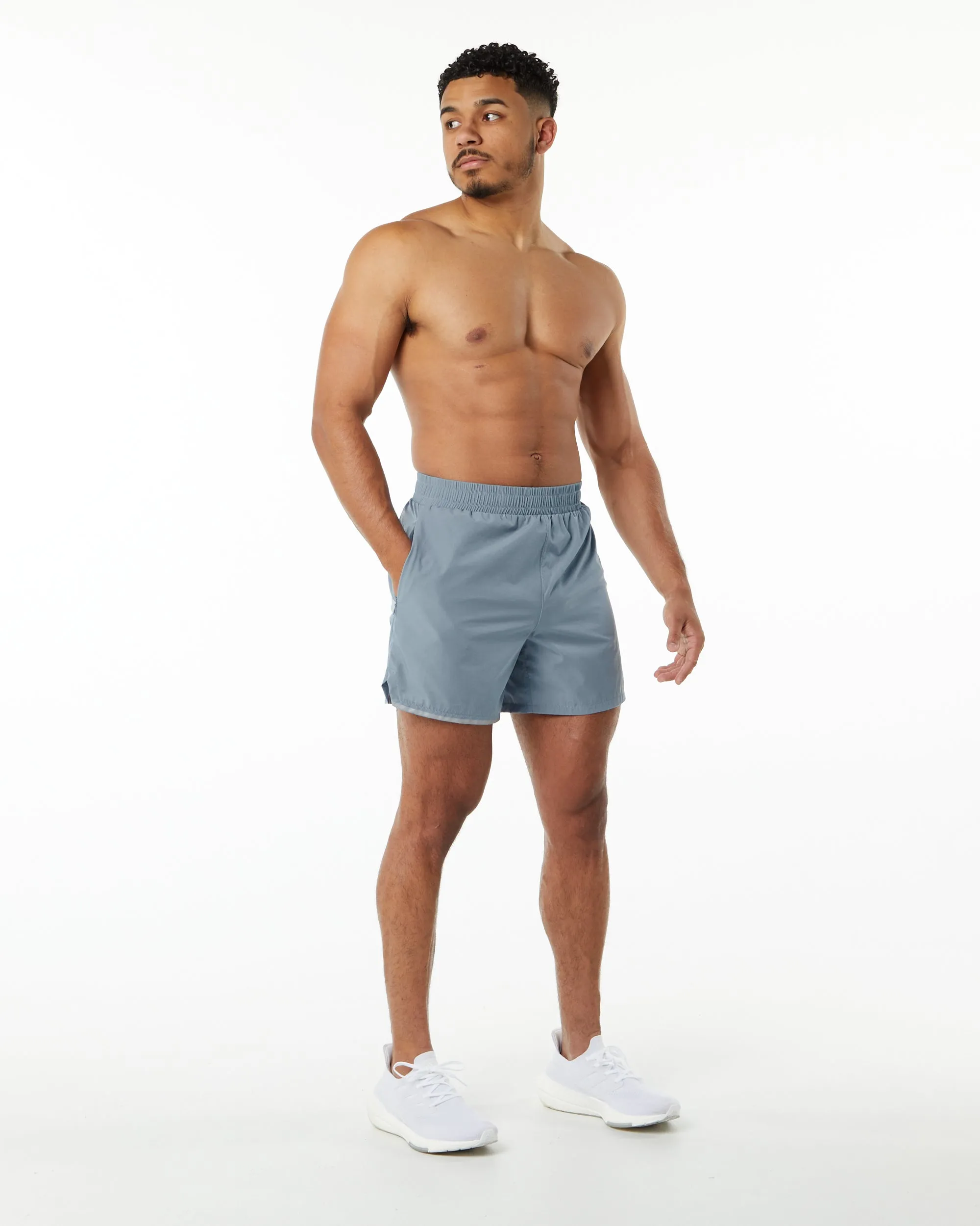 Core Stride Shorts - Fog Blue