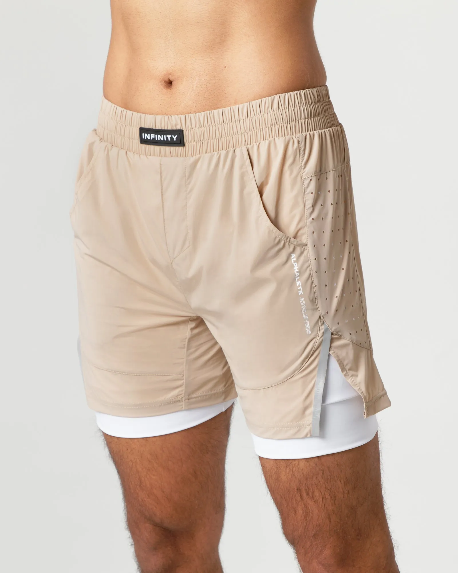 Infinity Fast Shorts 5.5 - Linen