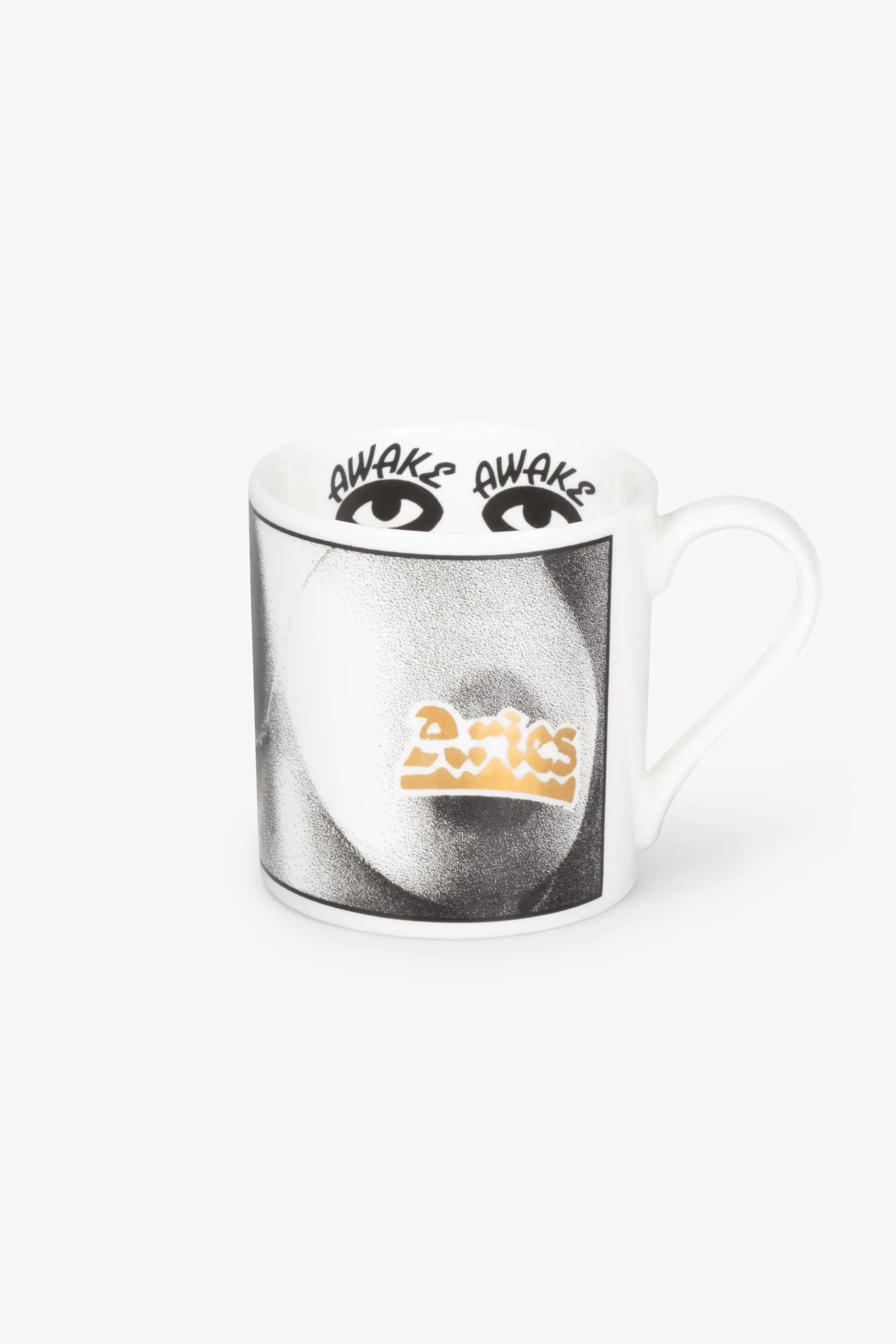 Mia Mug with Attractive Design