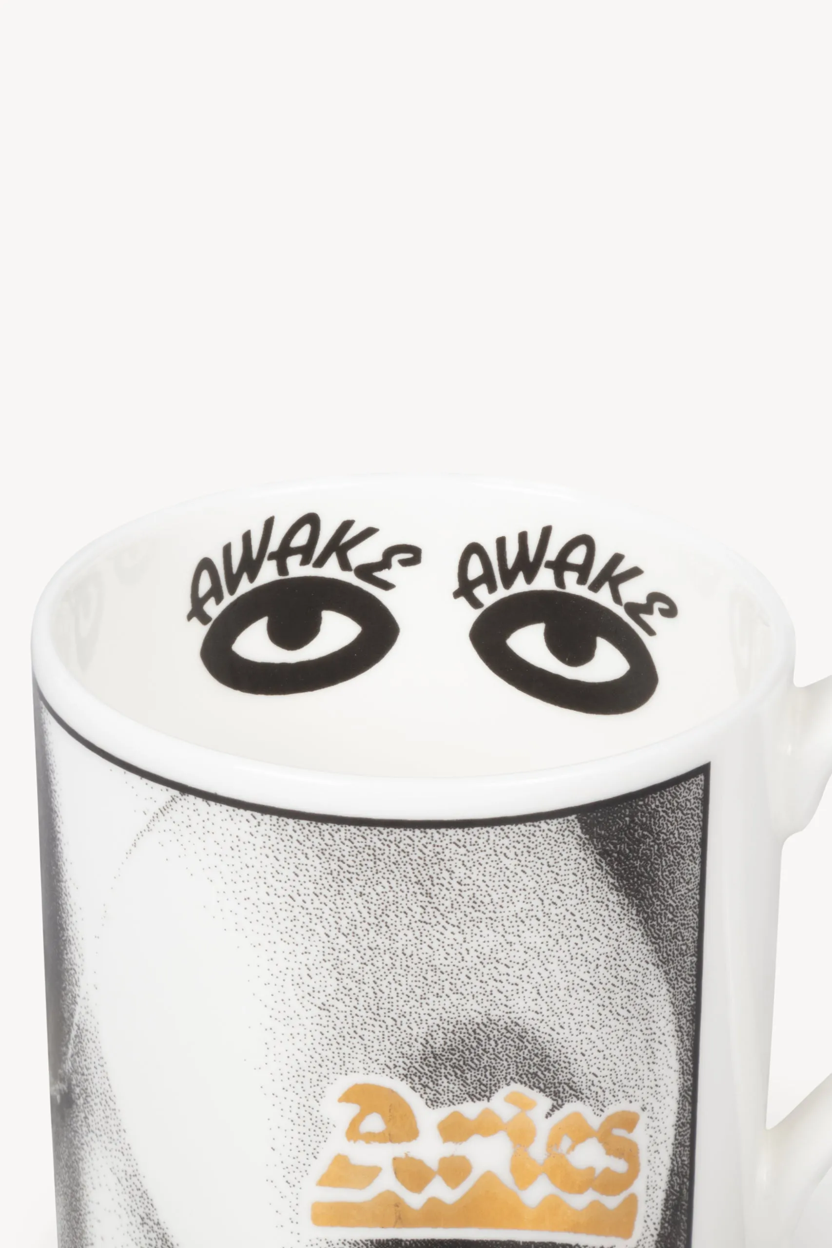 Mia Mug with Attractive Design