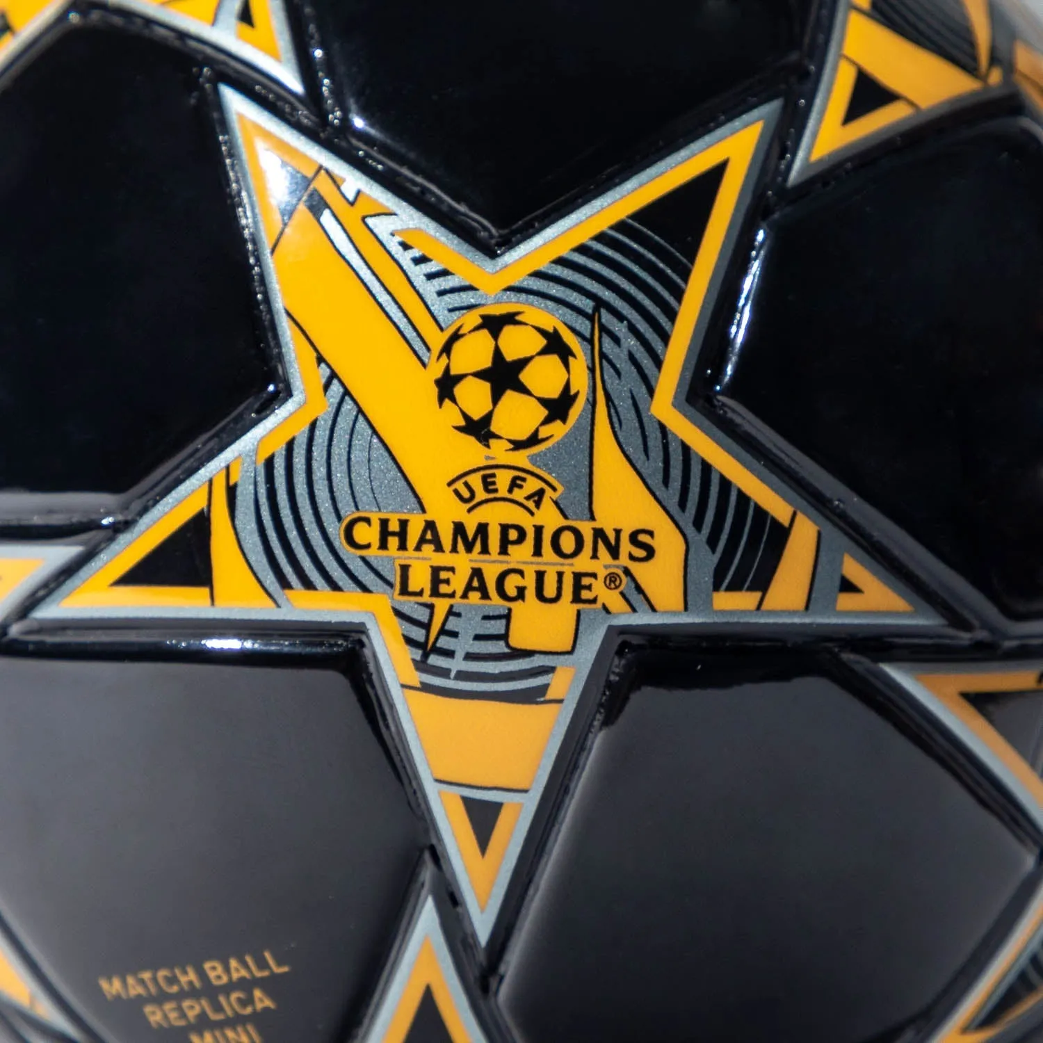 Mini Football Ball adidas UCL 23/24