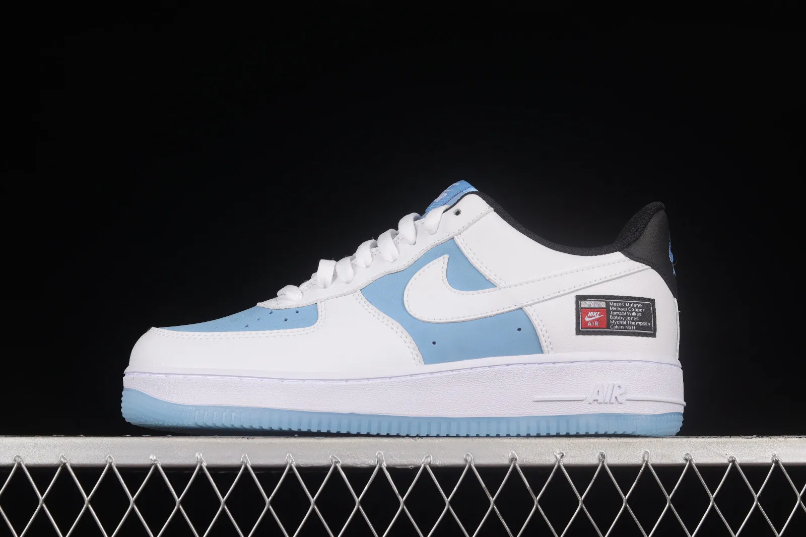 Nike Air Force 1 07 Low University Blue White Black DQ0231-410