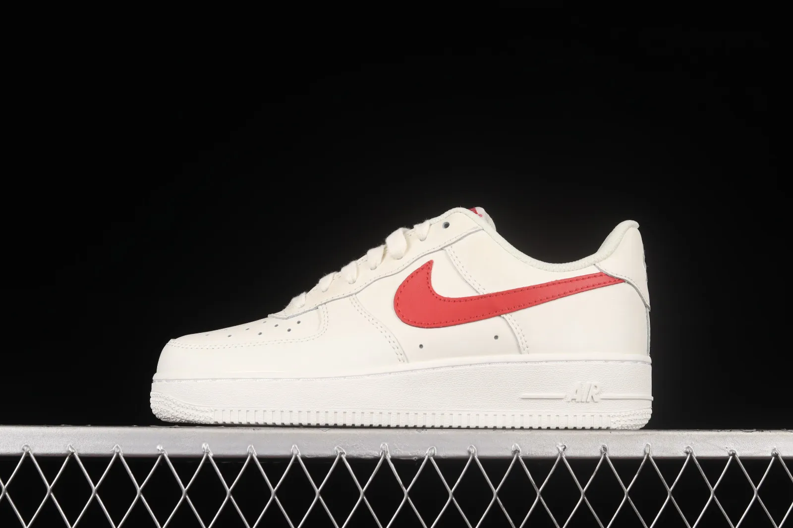 Nike Air Force 1 07 Low White University Red Shoes 315115-126