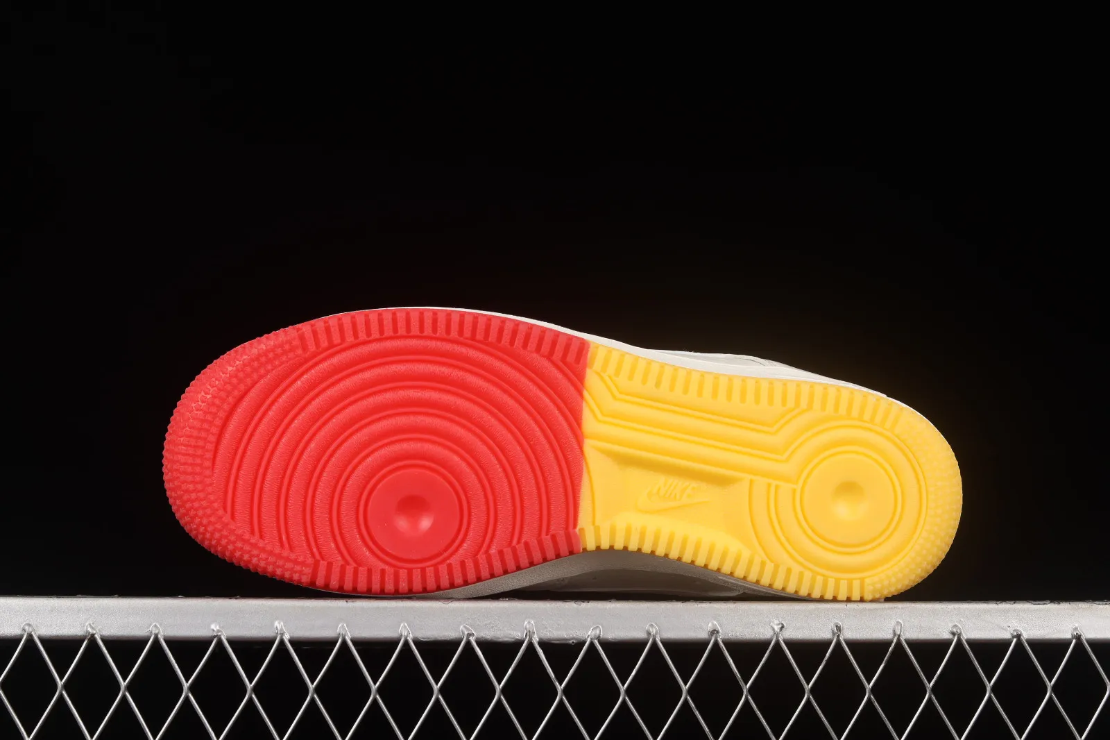 Nike Air Force 1 07 Low White University Red Yellow HQ8863-996