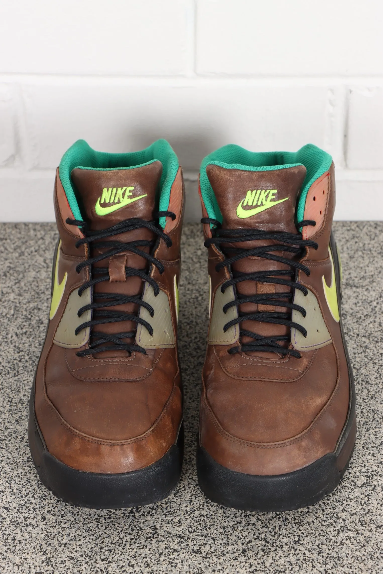 Nike Air Max 90 Brown Leather Sneaker Boots size 11.5