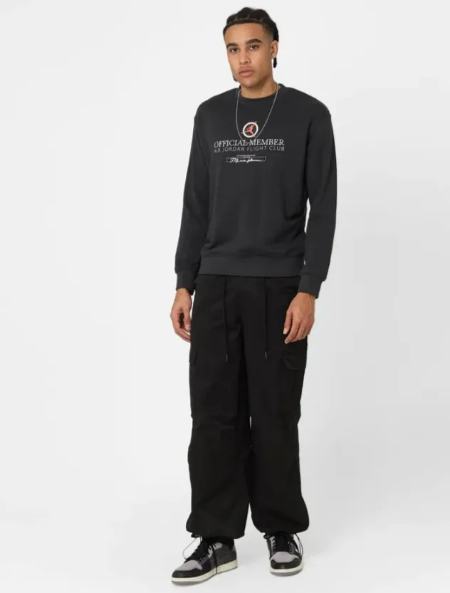 Nike crew neck pullovers with long sleeves - plain cotton sweatshirts