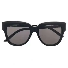 Square Rimmed Sunglasses.