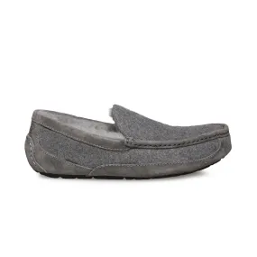 UGG Ascot Wool Slippers for Men