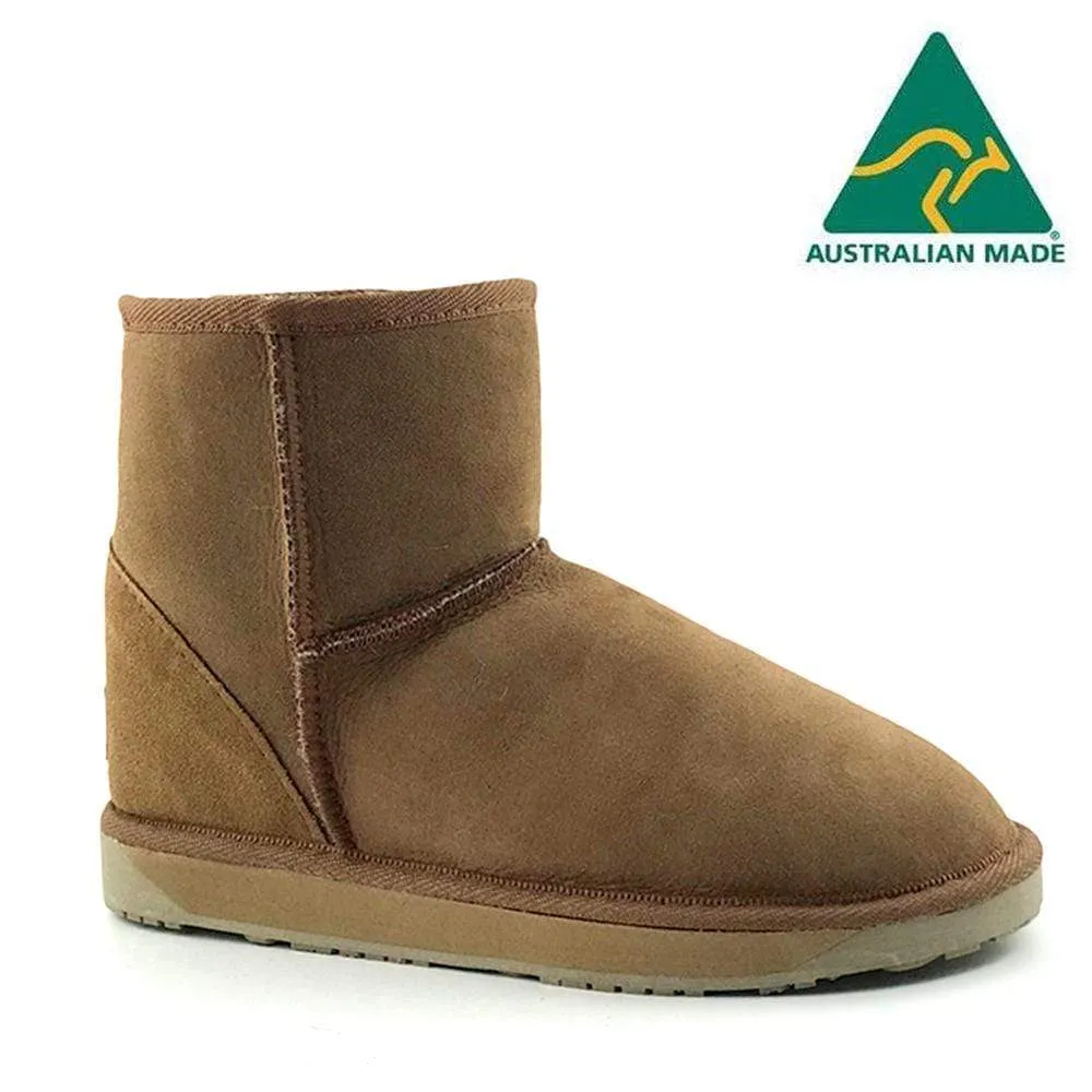 UGG WHISTLER boots