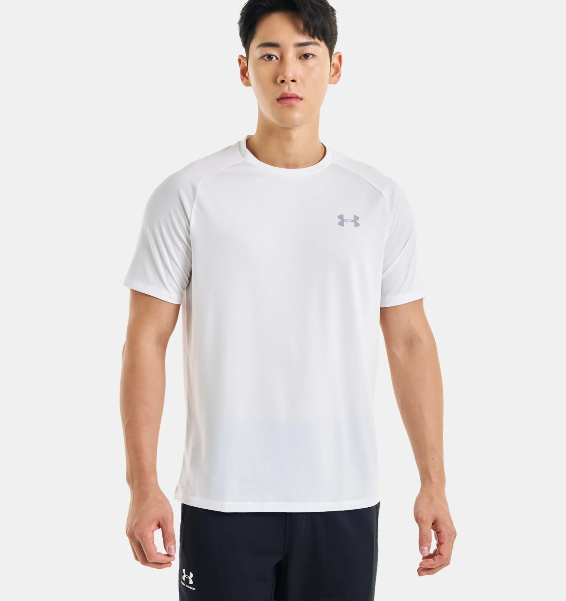 Under Armour crew neck workout t-shirts with short sleeves and logo design.