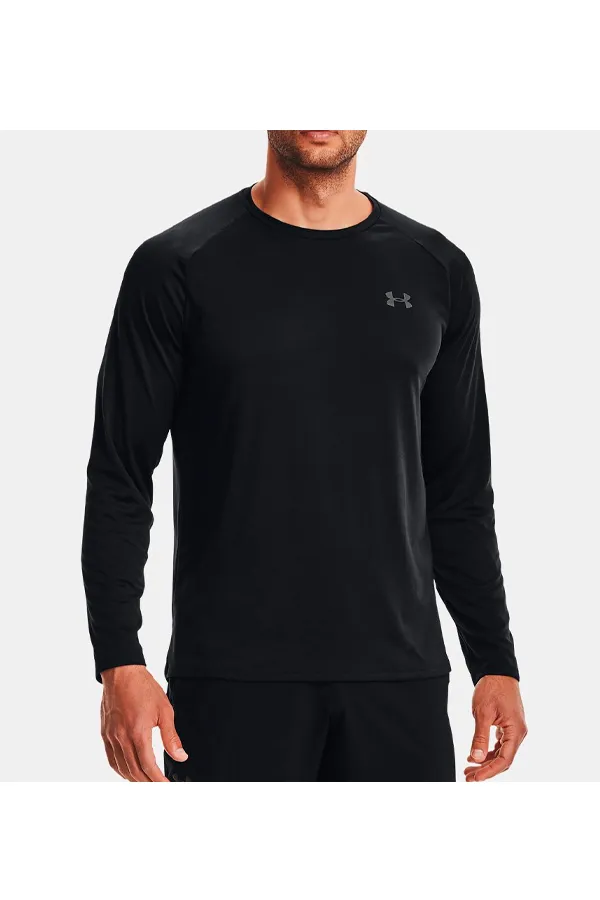 Under Armour Long Sleeve Tech Tee in Black.